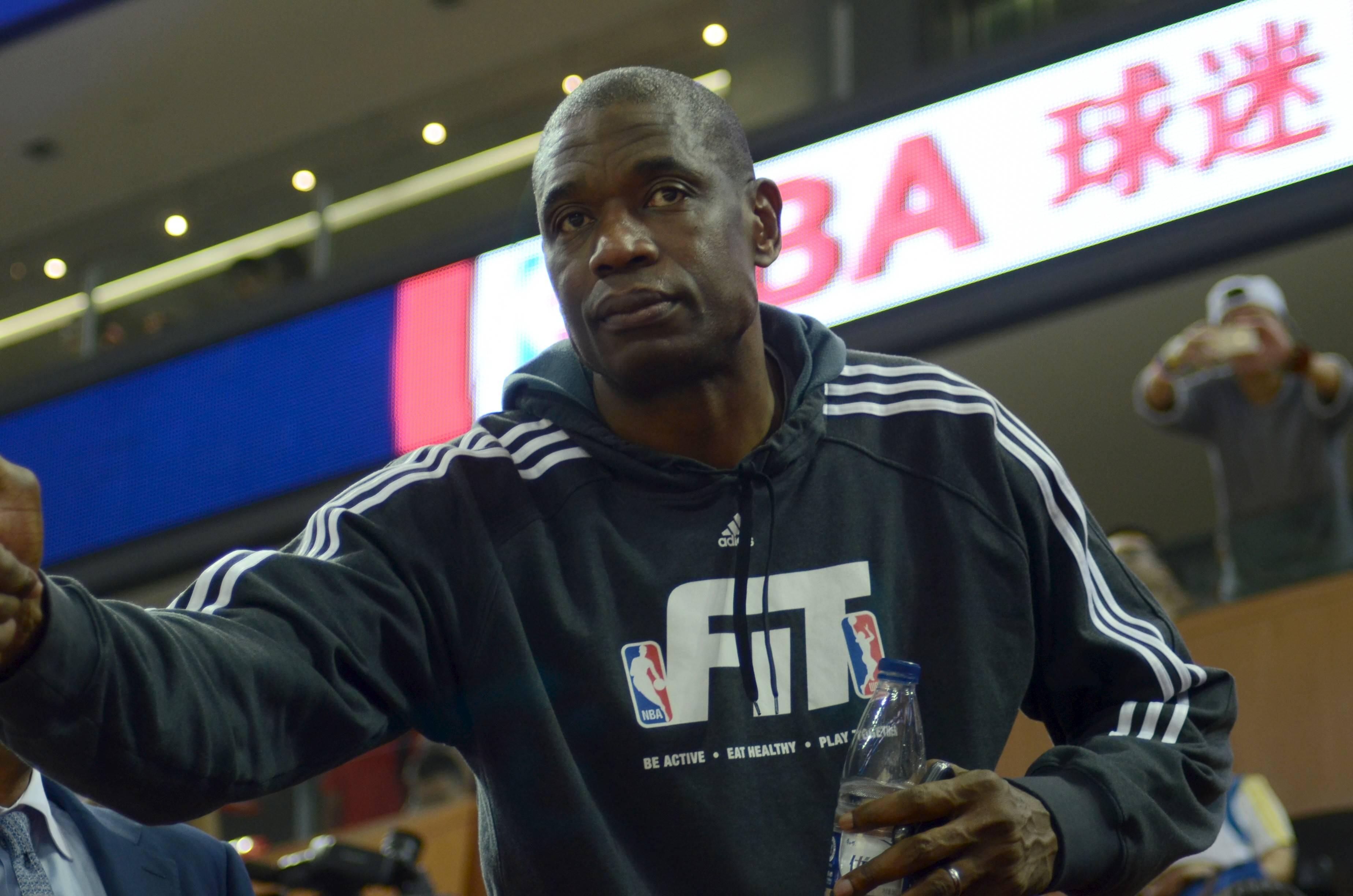 Dikembe Mutombo a murit!
